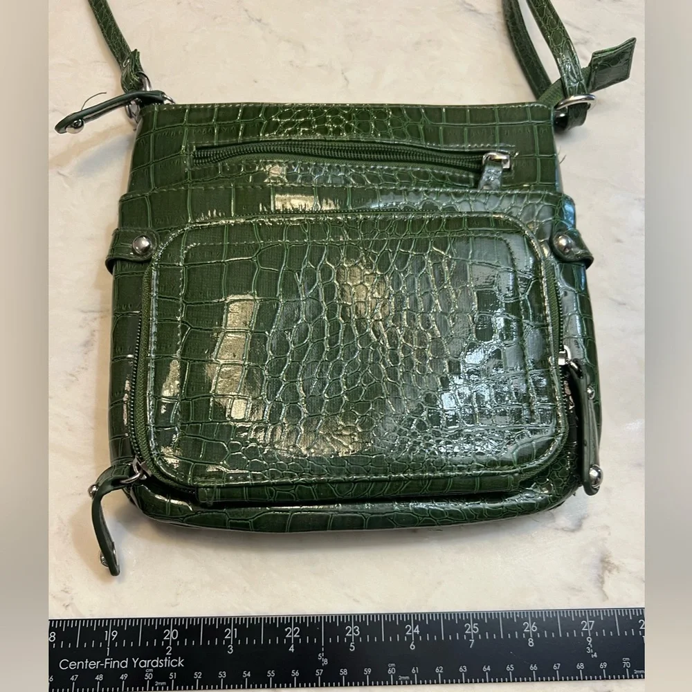 Green Crocodile-Embossed Crossbody‎ Bag